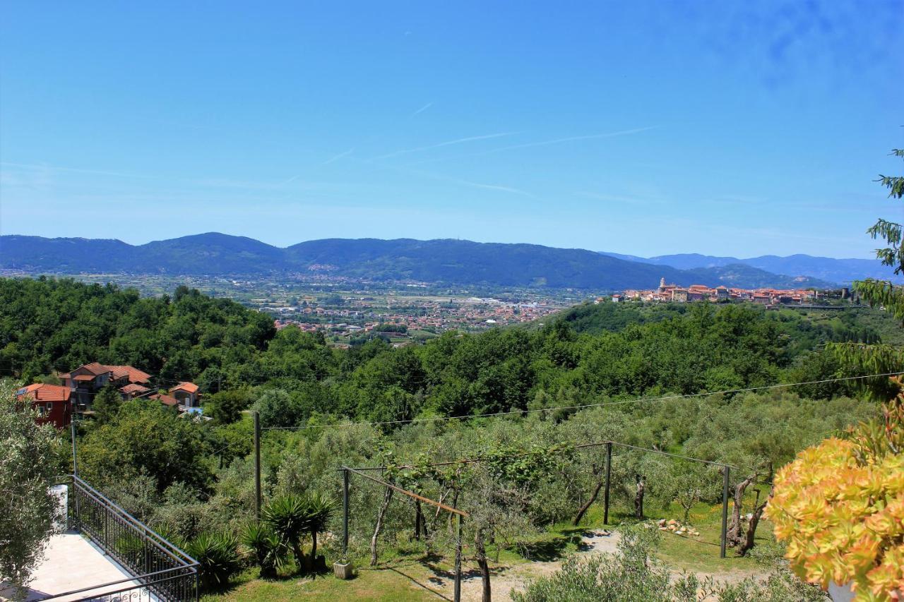 Fattoria Cristina Bilo Rosa Vila Castelnuovo di Magra Exterior foto