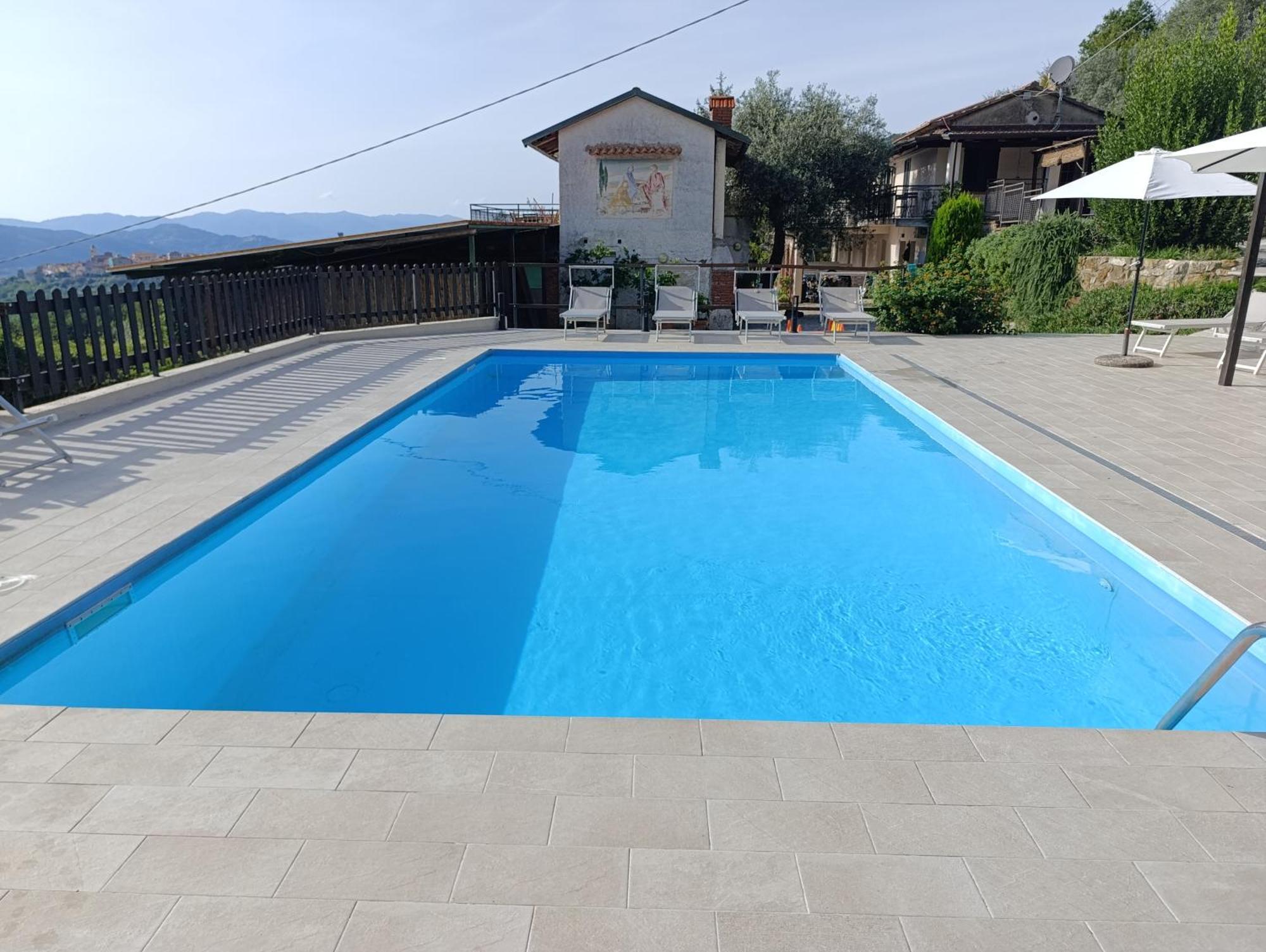 Fattoria Cristina Bilo Rosa Vila Castelnuovo di Magra Exterior foto